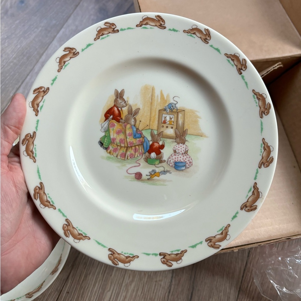 Easter Royal Doulton Bunnykins 3 piece Child's Dish Set Bone England Heirloom - Picture 4 of 15